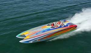Skater cats from 36 to 40 feet long, such as the 368 shown here, are the company's current hot sellers.